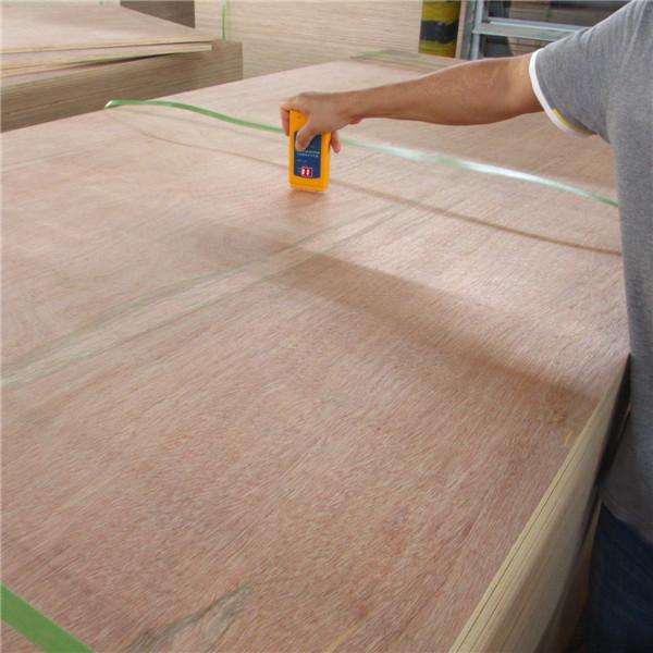 First Class Eculyptus 1250x2500mm Marine Okoume Plywood