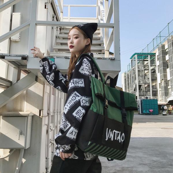 Ins is a hot seller of backpacks for male lovers, Korean version of fashion and individuality bag