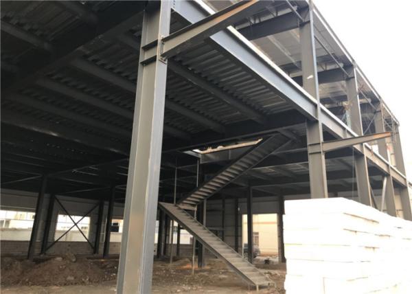 Oficinas do metal do painel de sanduíche grandes e garagens, construções de loja da casa pré-fabricada