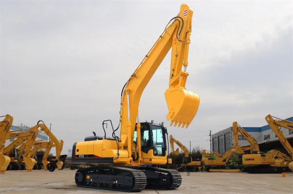 HT210 Large Excavator 133kw Rated Power Heavy Duty Boom for Superior Performance