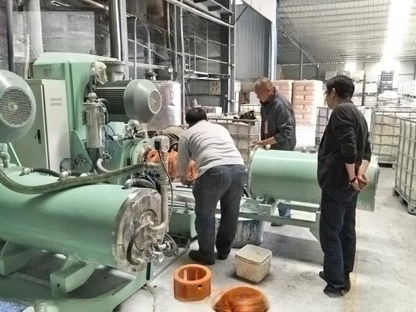 Zirconia Bead Grinding Mill 200 Liters Horizontal Bead Mill CE Certified