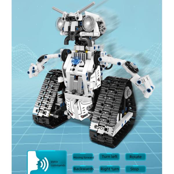 600 Parts Modern Military Models Robot 25*13*22.6cm 2.4Ghz Remote Control