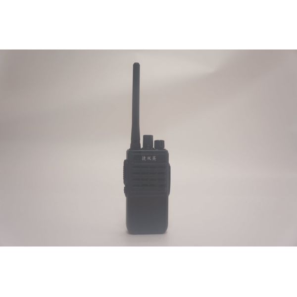 16 Channels Handheld Walkie Talkie Waterproof Package Size 16*12*6cm