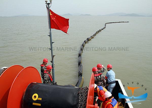 Black Rubber Oil Containment Boom Customized Size High Strength Nylon Canvas
