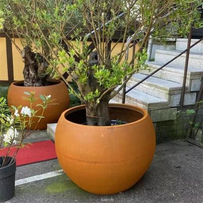 Potenciômetros de aço do plantador da árvore do globo de Corten das esferas geométricas exteriores para o Streetscape