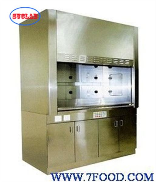 壁に設置された実験室用煙器 110V/220Vの電圧で,実験室用
