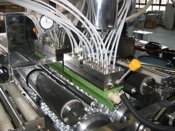 カプセルのカウンターが付いている型Ø150×250mmの柔らかいカプセルの薬剤の機械類