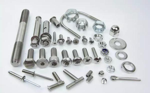 Attaches de masse de vis de boulon d'acier inoxydable de personnalisation et de boulon de chariot de l'écrou Din603 M6 M8 M10 M12