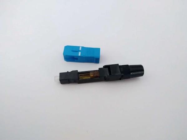 SC / UPC 60mm Fiber Fast Connector , Small Fast Connector Easy Installation