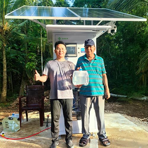 Purificador de agua solar 2 en 1 y estación de carga