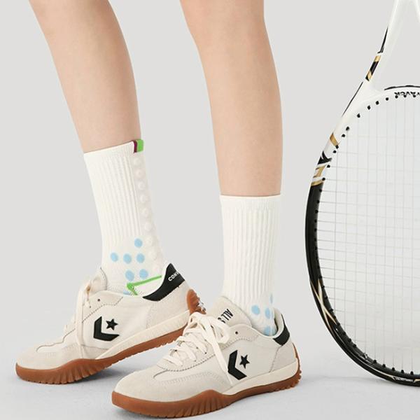 Des chaussettes de sport en plein air à la mode Compression Des chaussettes de vélo pour femmes