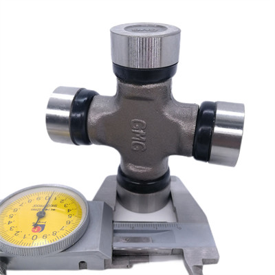 Guis65 Needle Bearing Universal Joint 1-37300004-0 46 X 136mm