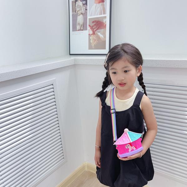 Carousel Kid CrossBody Shoulder Bag BPA Free Silicone Pencil Case For Stationery And Makeup Organization School Supplies