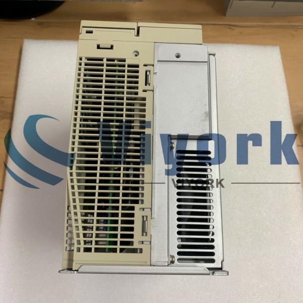 fase 230VAC 28A SGDM-50ADA-Y5 do amplificador 3 do servo motor da C.A. 5000W