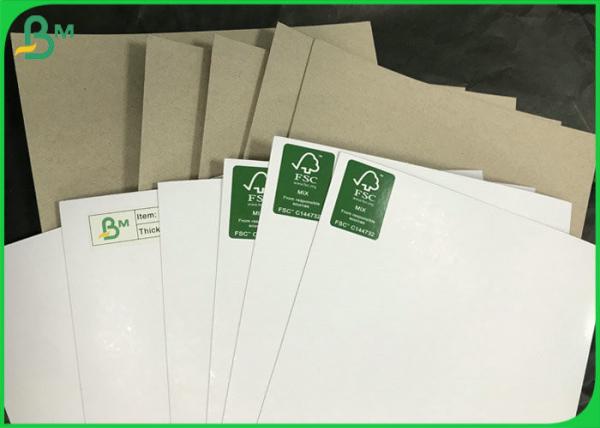 Papier de empaquetage duplex extérieur blanc réutilisé du panneau 230g 300g de dos de Brown de pulpe