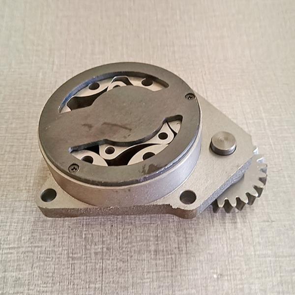 Pompes à huile 6745-51-1110 4941464 pour une excavatrice PC300-8