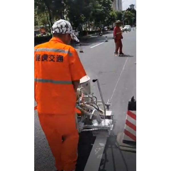 Spray 115kg Thermoplastic Road Line Painting Machine