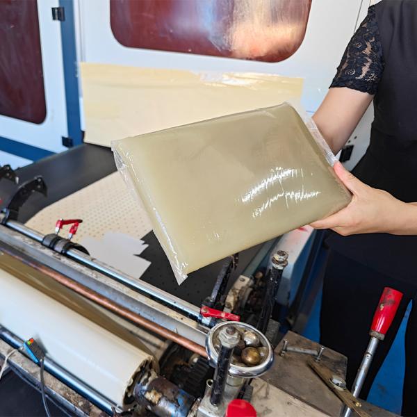 High Performance Thermoplastic Fast Hot Melt Adhesive for Book Cover/Gift Box/Jewelry Box