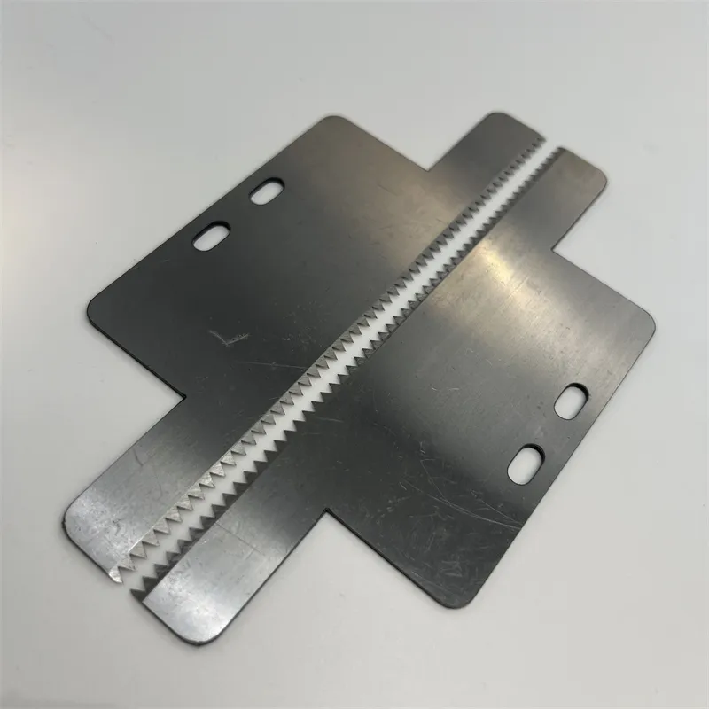 Plastic Paper Cutting Knives Teeth Cutting Blade Packaging Serrated Teeth Saw Blade