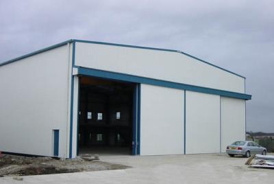 Flexible Metal Agricultural Buildings , C / Z Shape Steel Channel Goat Farm Shed