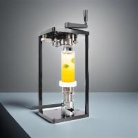 Machine de scellage de canettes PET Handle Rocker pour canettes de thé aux bulles, jus, soda, bière, café avec plateau