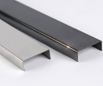 De aço inoxidável U laminado 304 canaletas em U dá forma ao canal de aço inoxidável 6m