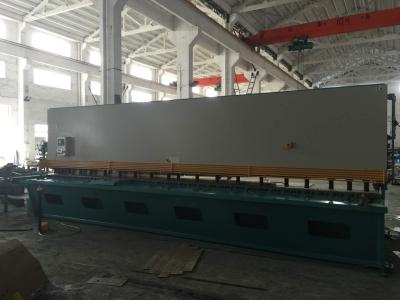 Cortando a imprensa Qc12k-4x3200 do corte de folha da máquina da tesoura da chapa metálica do Cnc