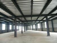 Armação de aço de grande resistência da garagem com a chapa de aço e as telhas coloridas da iluminação de Frp