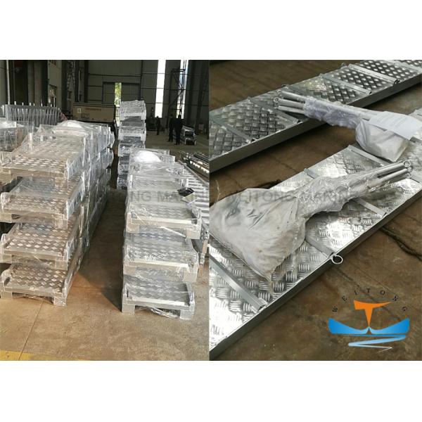 Accommodation Marine Boat Ladders Aluminum Material With Perfect Corrosion Resistance