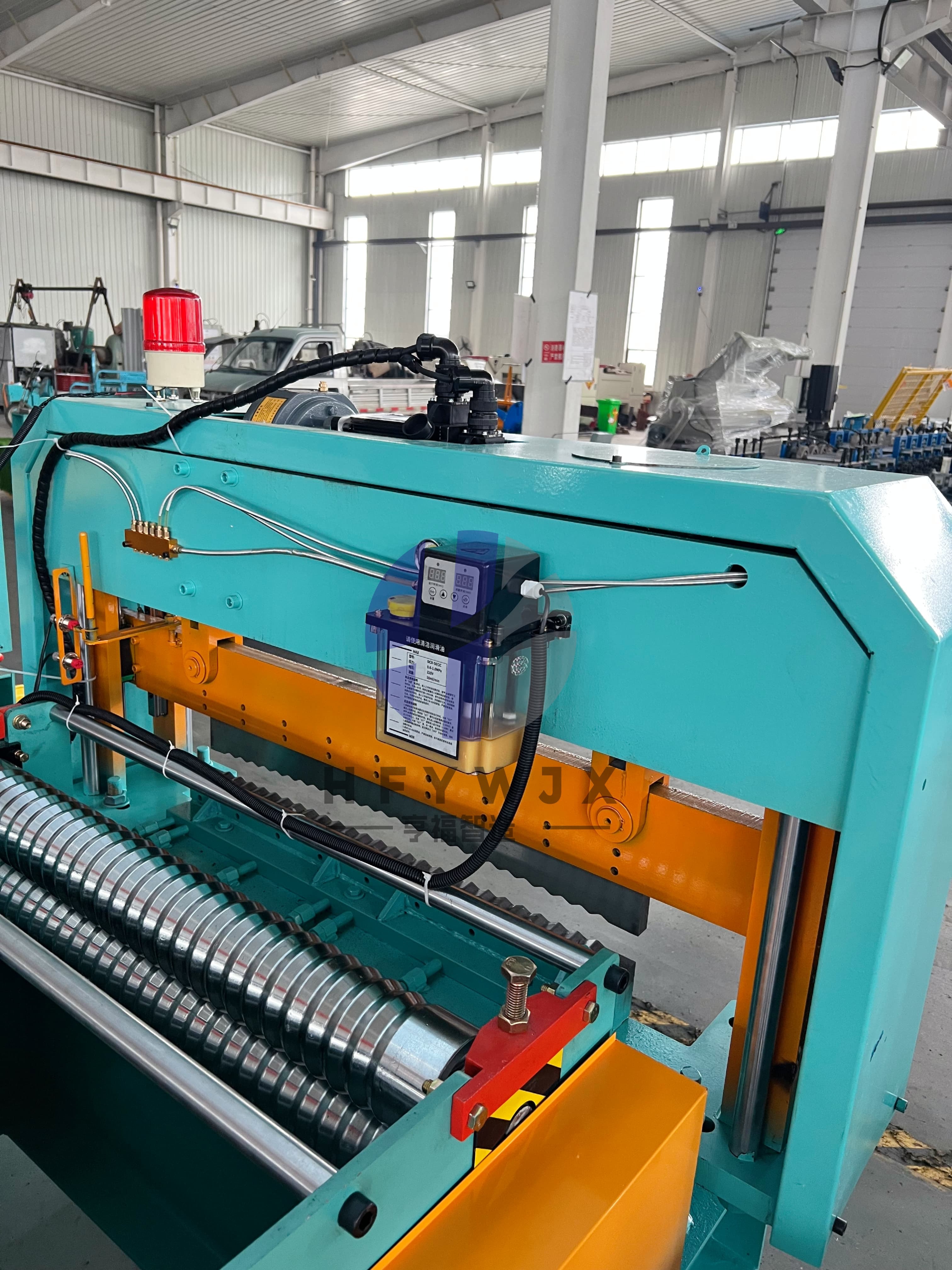Automatic Corrugated Roof Sheet Machine with 40m/min Max Speed, PLC Touch Screen Control, and ±1mm Precision for Metal Roofing Panels