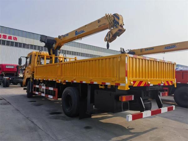 Dongfeng 190hp caminhão de motor montado guindaste 8 toneladas caminhão de guindaste para transporte