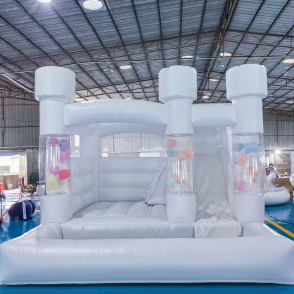 Casamiento Casa de salto comercial de PVC Inflable castillo con tobogán