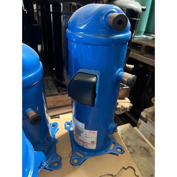 SM Series SM110S4VC SM110-4VI Performer Scroll Compressor R22 9HP 88600 BTU For Chiller Room