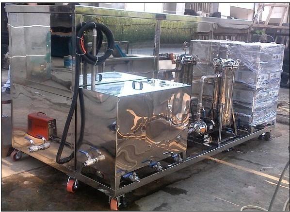 líquido de limpeza ultrassônico industrial da válvula de dreno de 1 polegada, equipamento da limpeza 540L ultrassônica