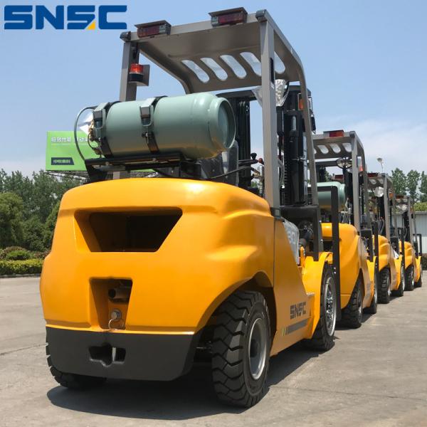 Container Forklift 2.5 Ton Gas LPG Forklift Truck with Lift Height 3000-7000mm