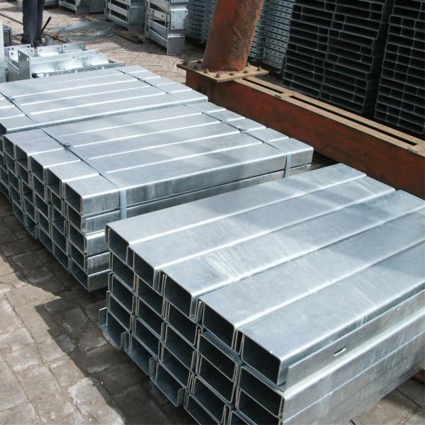 Hot Dipped Galvanized Steel Q235 Q345 Guardrail U Type Post for Road Traffic Safety
