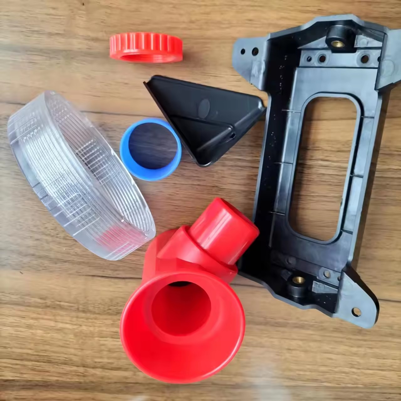 Фабрика обработки лазерная резка CNC точность PEEK POM PMMA PC ABS Части акриловые пластмассы CNC обработанные части