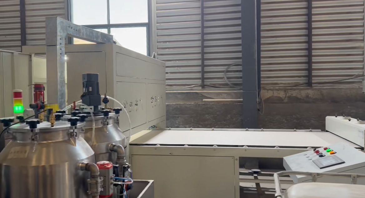 SPC / Aluminum Panels Corona Treater Machine 1300mm Width 12m/min