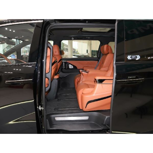 Trumpchi M8 Mini AWD SUV 5-Door 7-Seats Parallel Hybrid Left Drive New Energy Vehicle Electric Car Chinese Production Hot Sale