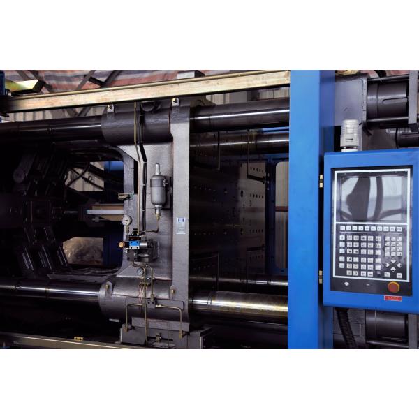 Крышка бутылки отливая пластиковую керамическую машину в форму инжекционного метода литья