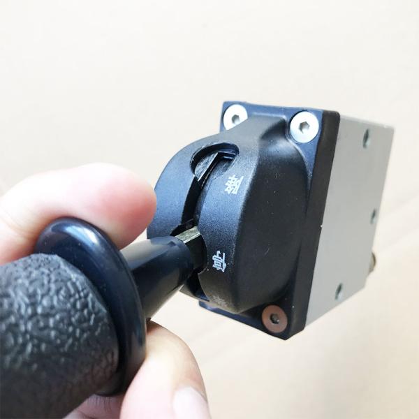 Переключите промышленное оборудование тела алюминиевого сплава модулирующей лампы контроля ручное