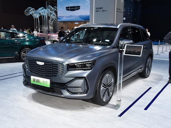 Looking for a Popular Used Car Check Out the 2022 Geely Xingyue L 1.5T Leishen Hi・F Hybrid Super Xun 5-Door 5-Seater SUV