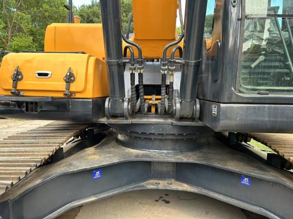 Hyundai 220LC-9S Used Crawler Excavator Second Hand Japan Engine 220LC-9S