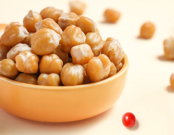 Premium Quality Canned Pulses Salty Chickpeas  400g Canned Food Easy Open Lid Steamed 0.4 Kg Water