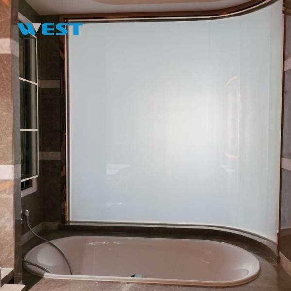 Film de verre à opacité variable VLT 89% résistant à l'humidité pour espaces résidentiels