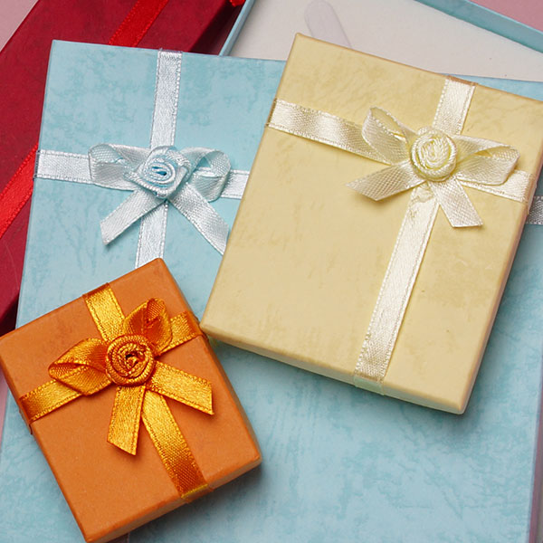 Handmade Assorted Jewelry Boxes White Velvet Cushion With Satin Rose Bow