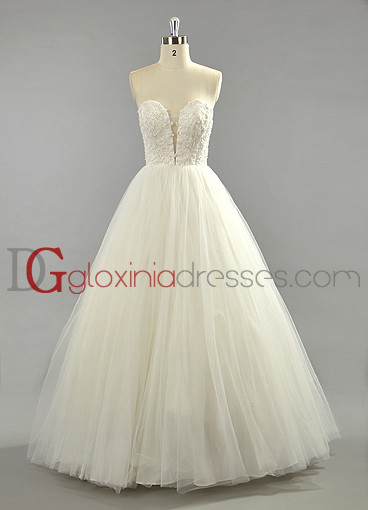 2013 A-line Sweetheart Train Lace Beaded Mesh Satin Ivory Bridal dresses BDGD1032