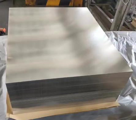 JIS imprimiu o acondicionamento de alimentos da folha TFS Tin Plate Sheet For Can do folha de Flandres