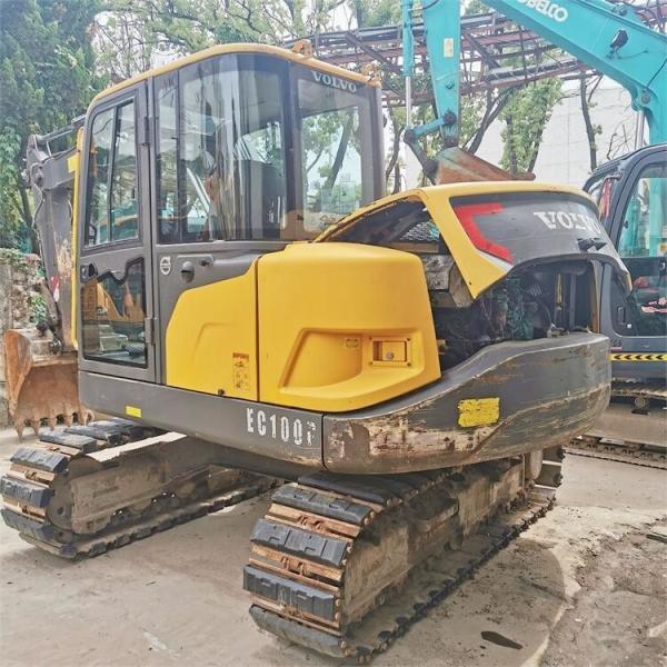 Excavadora Volvo EC80D usada na Suécia com bomba hidráulica ORIGINAL e 42 kW de potência