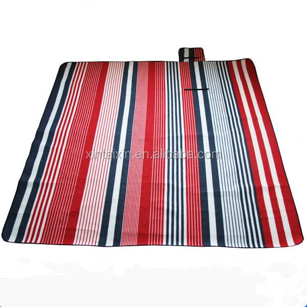 Manufacturer stripe padded beach mat foldable picnic mat flannel sleeping mat